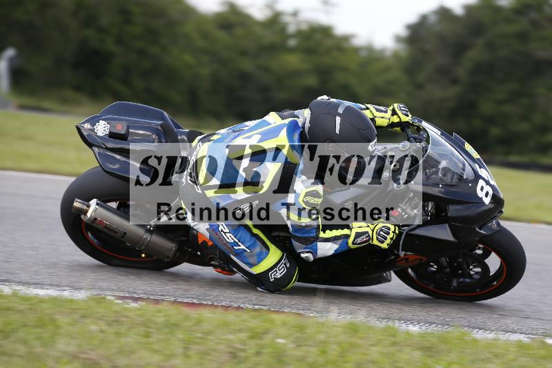 /Archiv-2024/29 12.06.2024 MOTO.CH Track Day ADR/Gruppe rot/85